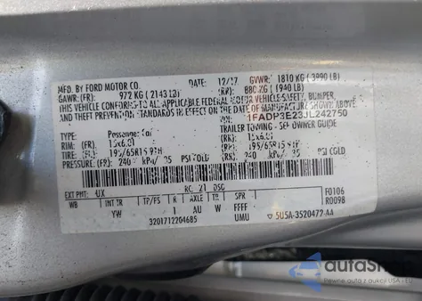 2018 Ford Focus S из США, поврежденный, VIN 1FADP3E23JL242750